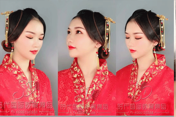 1623124012665655.gif 化妆.gif