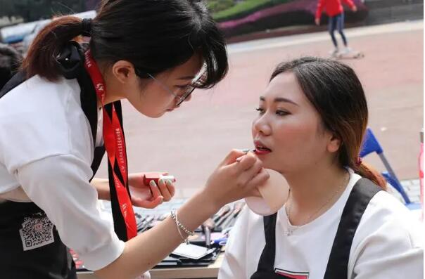 惠州学化妆的学校哪个好_惠州化妆培训 惠州学化妆的学校哪个好_惠州化妆培训