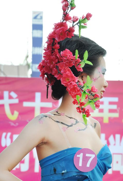第四届“艺丽杯”彩妆发布会模特创意组