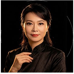 Ella 魏萍